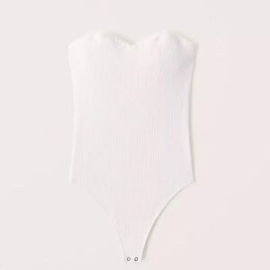 Abercrombie & Fitch Ribbed Strapless body suit